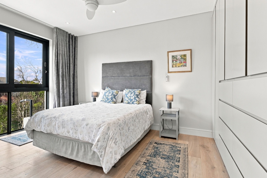4 Bedroom Property for Sale in Constantia Western Cape